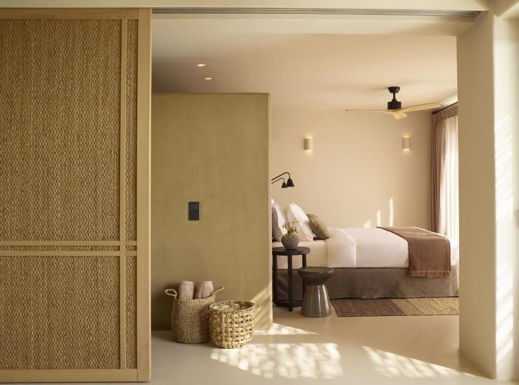 Collini Mykonos 5*